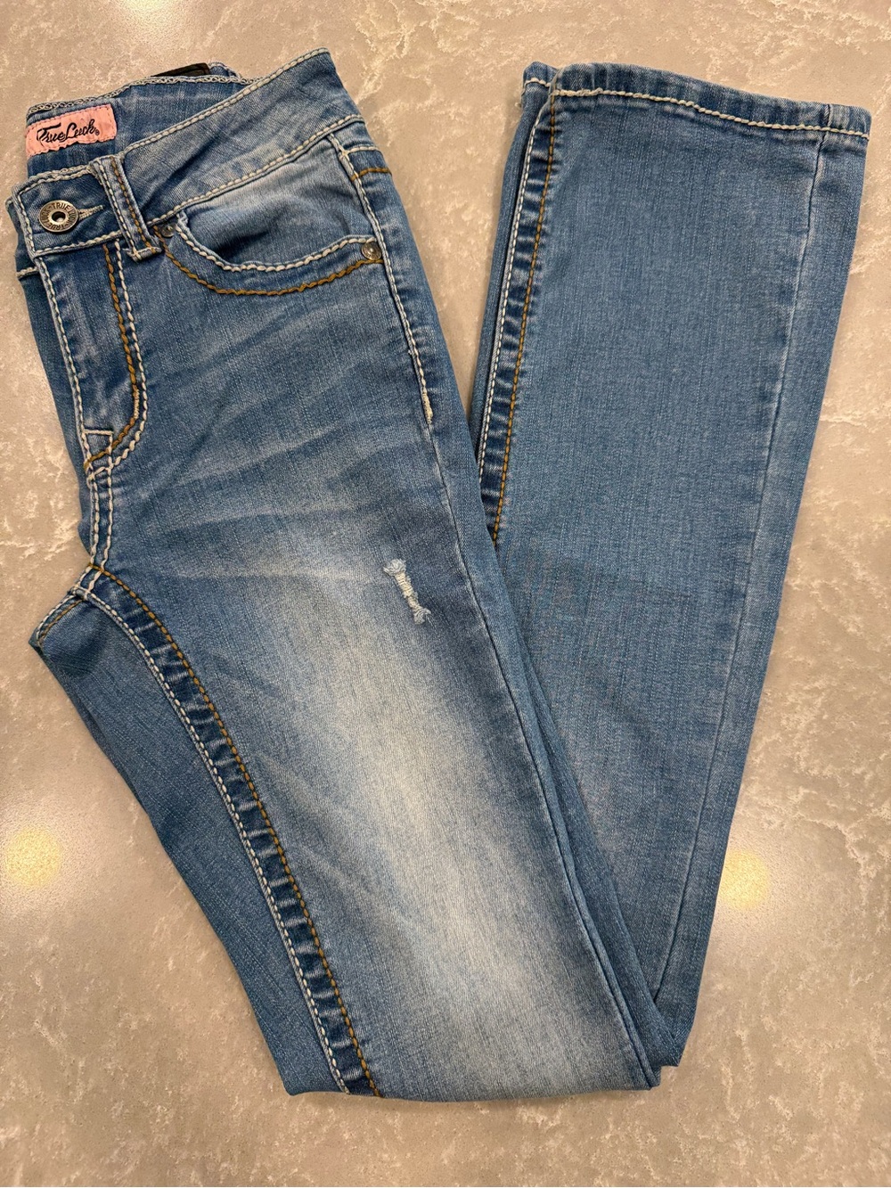 True Luck Bootcut Jeans Women’s Size 1/2 Light Wash Distressed Stretch Denim